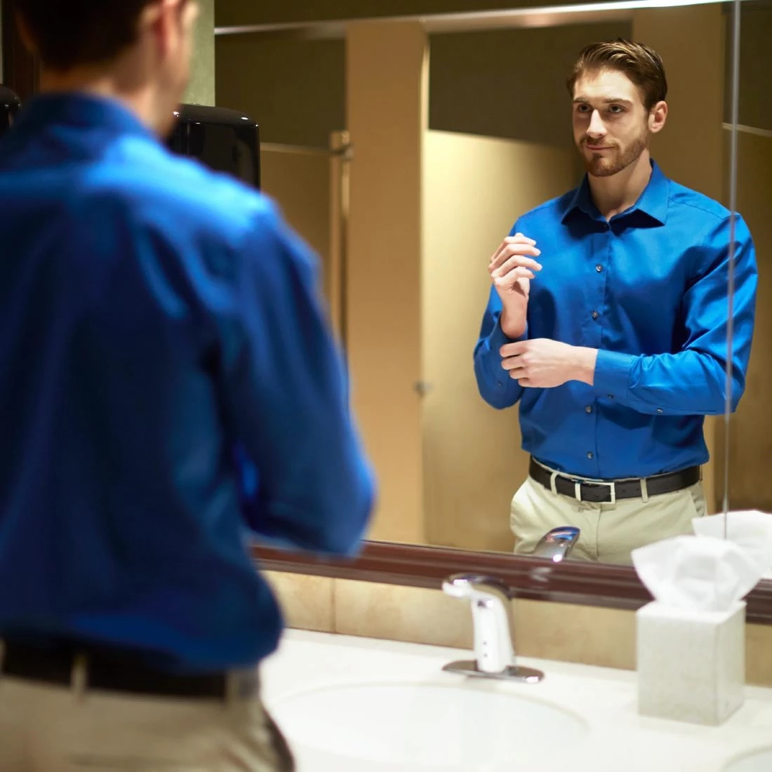 Tork Premium Extra Soft Facial Tissues Cube 2ply (30x100) - Image 3