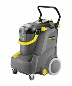Karcher Puzzi 30/4 Spray Extraction Cleaner